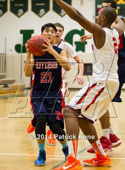 Thumbnail 2 in Jefferson vs Mountain View (Joe Cascio Holiday Classic) photogallery.