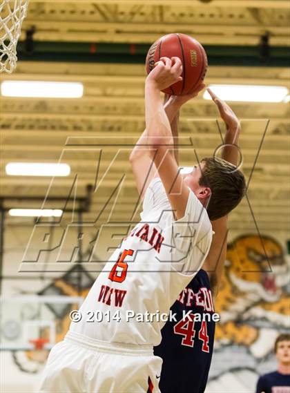 Thumbnail 1 in Jefferson vs Mountain View (Joe Cascio Holiday Classic) photogallery.