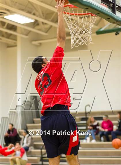 Thumbnail 1 in Jefferson vs Mountain View (Joe Cascio Holiday Classic) photogallery.