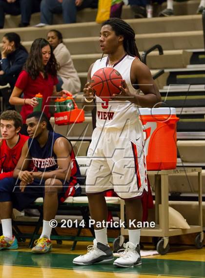 Thumbnail 3 in Jefferson vs Mountain View (Joe Cascio Holiday Classic) photogallery.