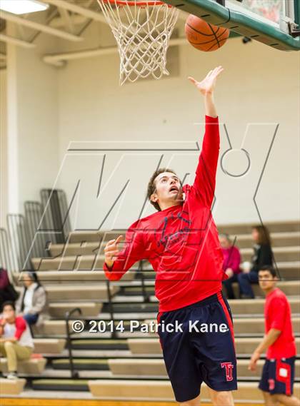 Thumbnail 3 in Jefferson vs Mountain View (Joe Cascio Holiday Classic) photogallery.