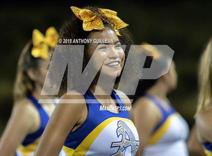 Thumbnail 3 in Mater Dei vs. Bishop Amat photogallery.