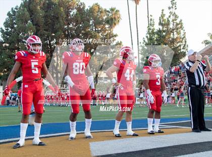 Thumbnail 3 in Mater Dei vs. Bishop Amat photogallery.