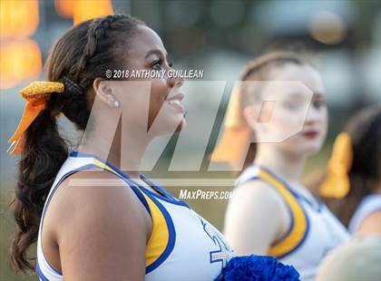 Thumbnail 3 in Mater Dei vs. Bishop Amat photogallery.