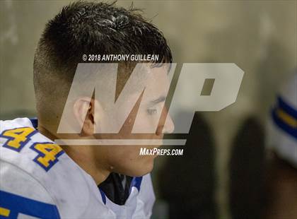 Thumbnail 2 in Mater Dei vs. Bishop Amat photogallery.