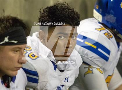 Thumbnail 3 in Mater Dei vs. Bishop Amat photogallery.