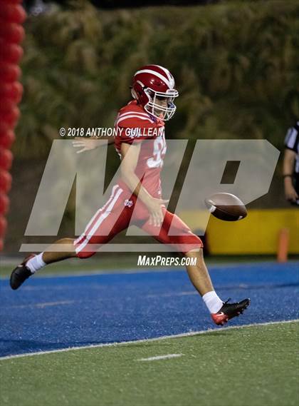 Thumbnail 3 in Mater Dei vs. Bishop Amat photogallery.