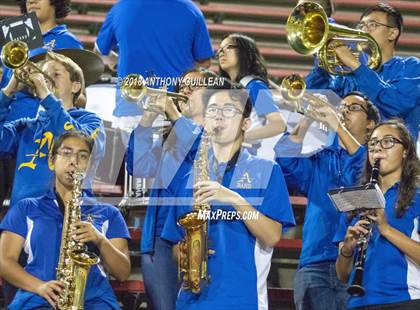 Thumbnail 1 in Mater Dei vs. Bishop Amat photogallery.