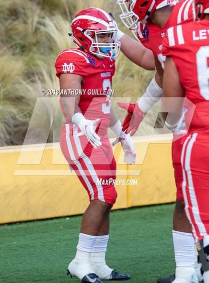 Thumbnail 3 in Mater Dei vs. Bishop Amat photogallery.