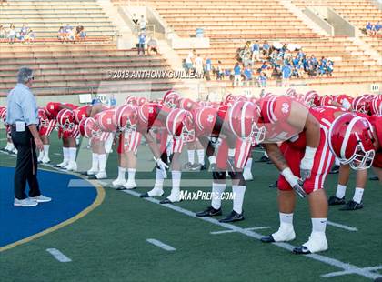 Thumbnail 2 in Mater Dei vs. Bishop Amat photogallery.