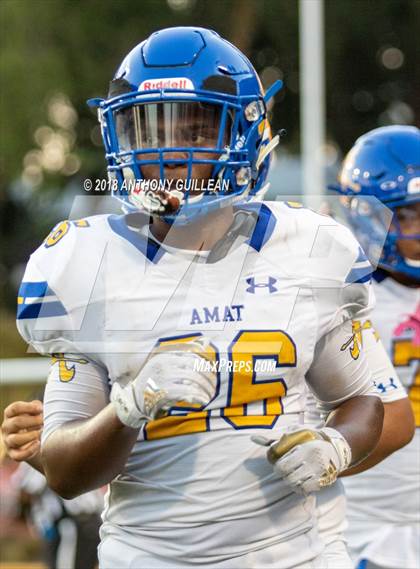 Thumbnail 1 in Mater Dei vs. Bishop Amat photogallery.