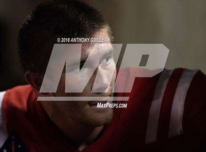 Thumbnail 2 in Mater Dei vs. Bishop Amat photogallery.