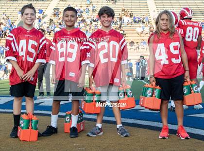 Thumbnail 1 in Mater Dei vs. Bishop Amat photogallery.