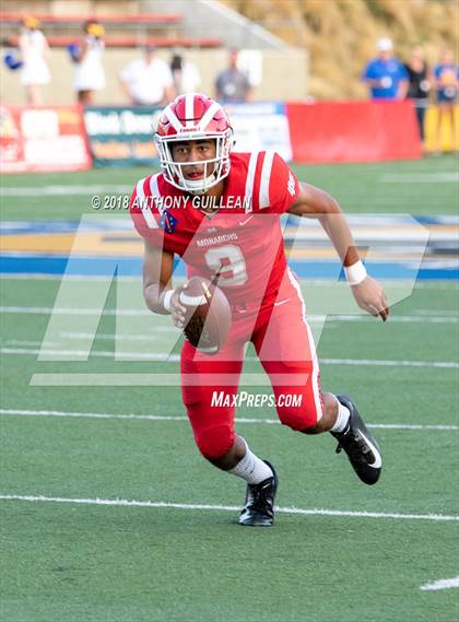 Thumbnail 1 in Mater Dei vs. Bishop Amat photogallery.