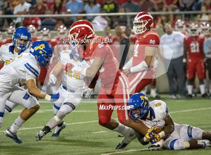 Thumbnail 2 in Mater Dei vs. Bishop Amat photogallery.