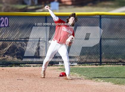 Thumbnail 3 in Regis Jesuit @ Legacy photogallery.