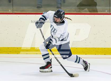 Thumbnail 1 in Vermont Academy vs. Hill School (Exeter Invitational) photogallery.