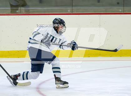 Thumbnail 2 in Vermont Academy vs. Hill School (Exeter Invitational) photogallery.