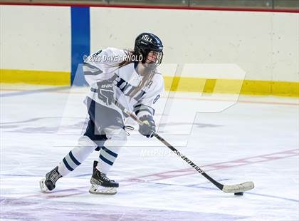Thumbnail 2 in Vermont Academy vs. Hill School (Exeter Invitational) photogallery.