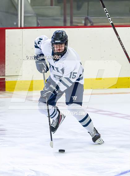 Thumbnail 3 in Vermont Academy vs. Hill School (Exeter Invitational) photogallery.