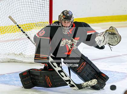 Thumbnail 1 in Vermont Academy vs. Hill School (Exeter Invitational) photogallery.