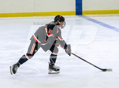 Thumbnail 2 in Vermont Academy vs. Hill School (Exeter Invitational) photogallery.