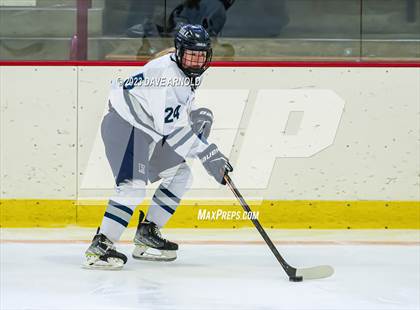 Thumbnail 3 in Vermont Academy vs. Hill School (Exeter Invitational) photogallery.