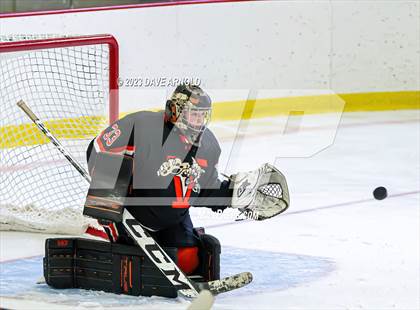 Thumbnail 1 in Vermont Academy vs. Hill School (Exeter Invitational) photogallery.