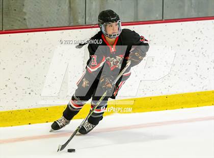 Thumbnail 3 in Vermont Academy vs. Hill School (Exeter Invitational) photogallery.