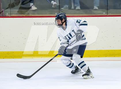 Thumbnail 2 in Vermont Academy vs. Hill School (Exeter Invitational) photogallery.