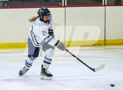 Thumbnail 2 in Vermont Academy vs. Hill School (Exeter Invitational) photogallery.