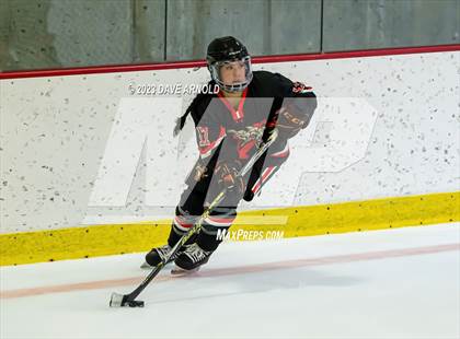 Thumbnail 2 in Vermont Academy vs. Hill School (Exeter Invitational) photogallery.