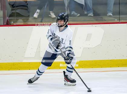 Thumbnail 3 in Vermont Academy vs. Hill School (Exeter Invitational) photogallery.