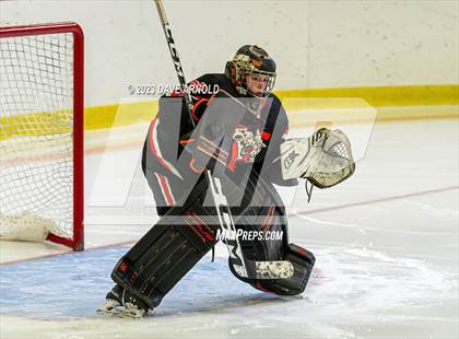 Thumbnail 1 in Vermont Academy vs. Hill School (Exeter Invitational) photogallery.
