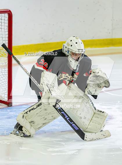 Thumbnail 1 in Vermont Academy vs. Hill School (Exeter Invitational) photogallery.