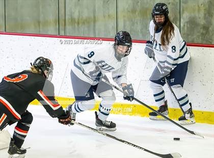 Thumbnail 1 in Vermont Academy vs. Hill School (Exeter Invitational) photogallery.