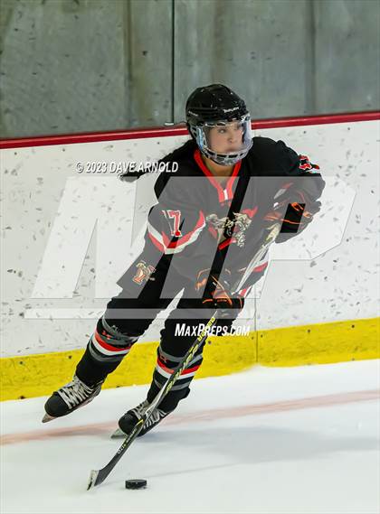 Thumbnail 1 in Vermont Academy vs. Hill School (Exeter Invitational) photogallery.