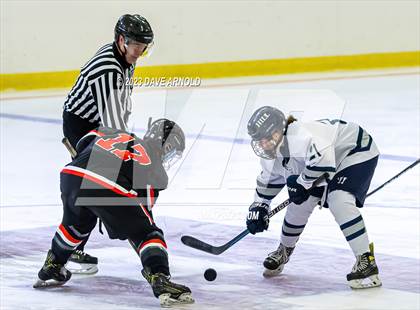 Thumbnail 1 in Vermont Academy vs. Hill School (Exeter Invitational) photogallery.