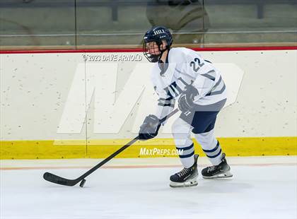 Thumbnail 1 in Vermont Academy vs. Hill School (Exeter Invitational) photogallery.