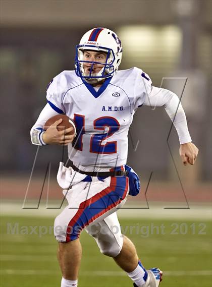 Thumbnail 1 in St. Ignatius vs. Granite Bay (CIF NorCal Regional D1 Final) photogallery.