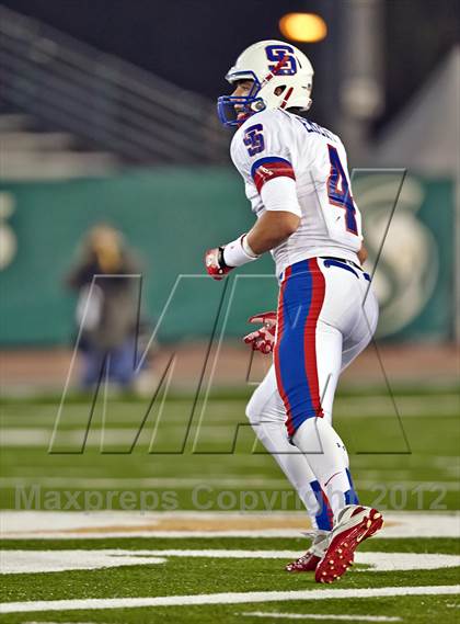 Thumbnail 3 in St. Ignatius vs. Granite Bay (CIF NorCal Regional D1 Final) photogallery.