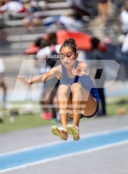 Thumbnail 1 in CIF Southern Section Division 1 Prelims photogallery.