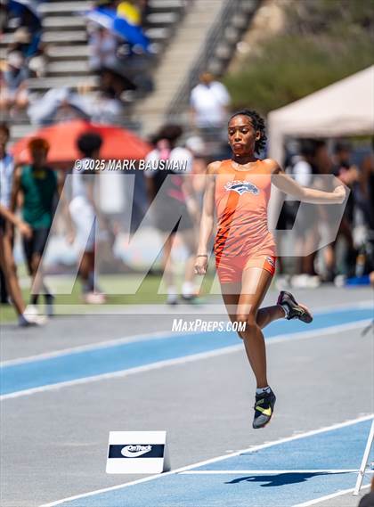 Thumbnail 1 in CIF Southern Section Division 1 Prelims photogallery.