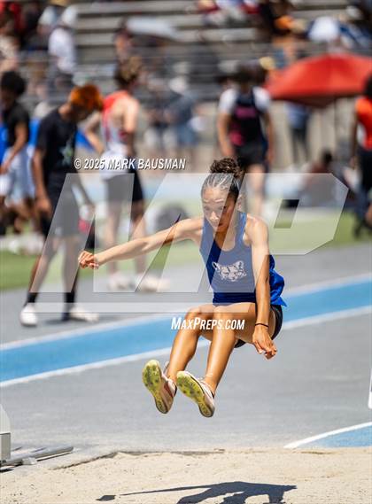 Thumbnail 1 in CIF Southern Section Division 1 Prelims photogallery.