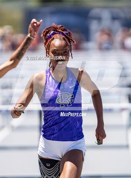 Thumbnail 2 in CIF Southern Section Division 1 Prelims photogallery.