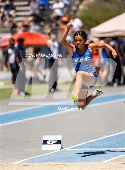 Thumbnail 1 in CIF Southern Section Division 1 Prelims photogallery.