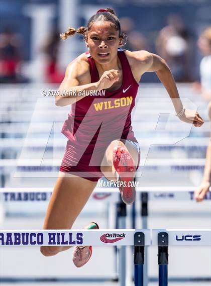 Thumbnail 3 in CIF Southern Section Division 1 Prelims photogallery.