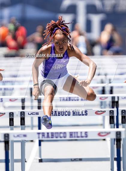 Thumbnail 1 in CIF Southern Section Division 1 Prelims photogallery.