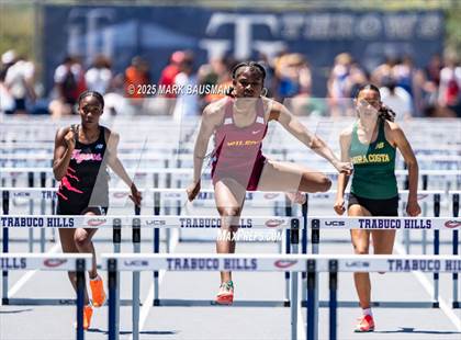 Thumbnail 3 in CIF Southern Section Division 1 Prelims photogallery.