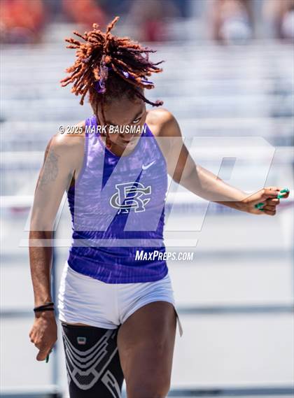 Thumbnail 2 in CIF Southern Section Division 1 Prelims photogallery.